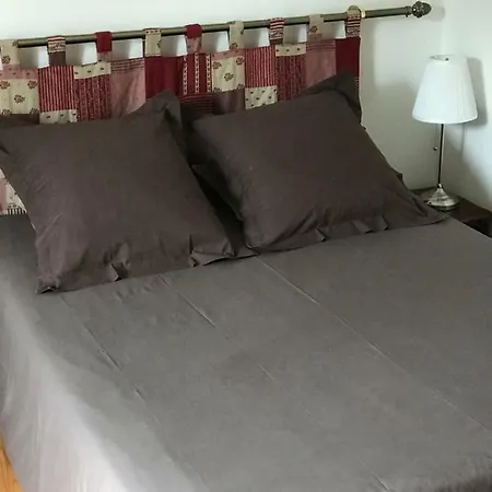 Domaine La Longre Bed & Breakfast